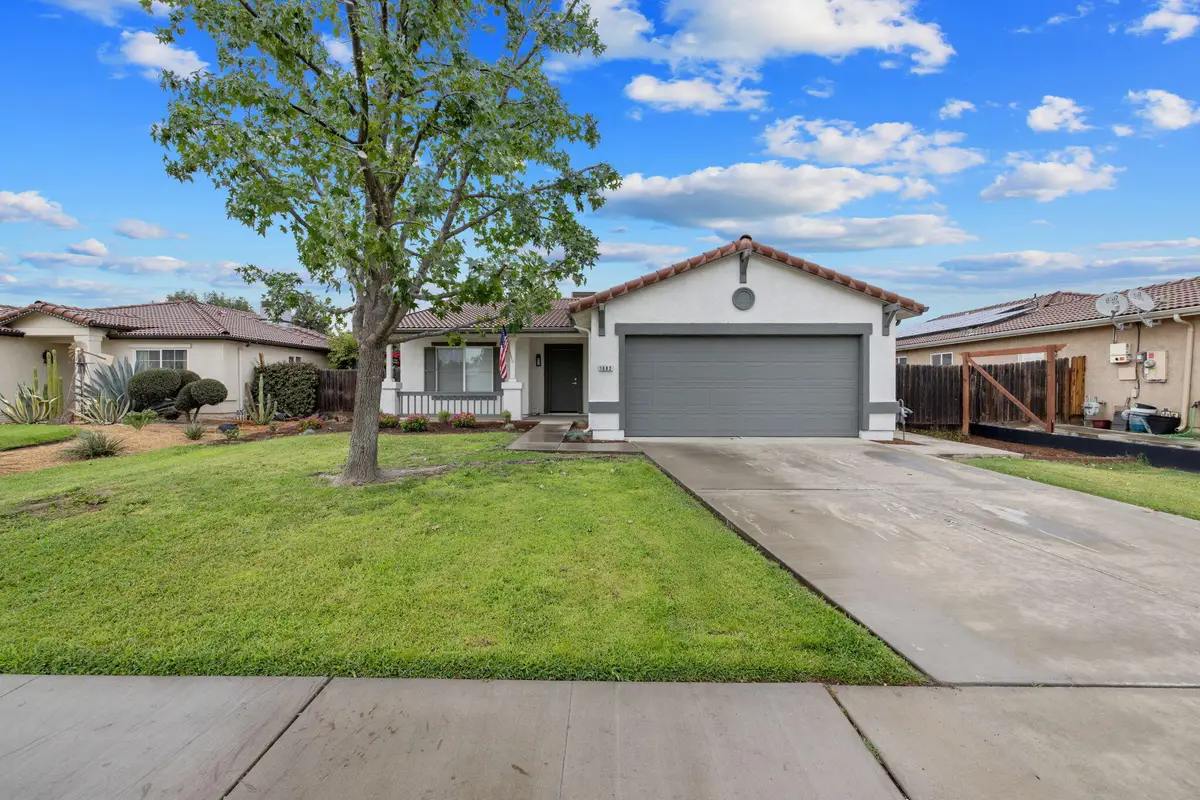 1882 Santa Maria Avenue, Porterville, CA 93257 - #1