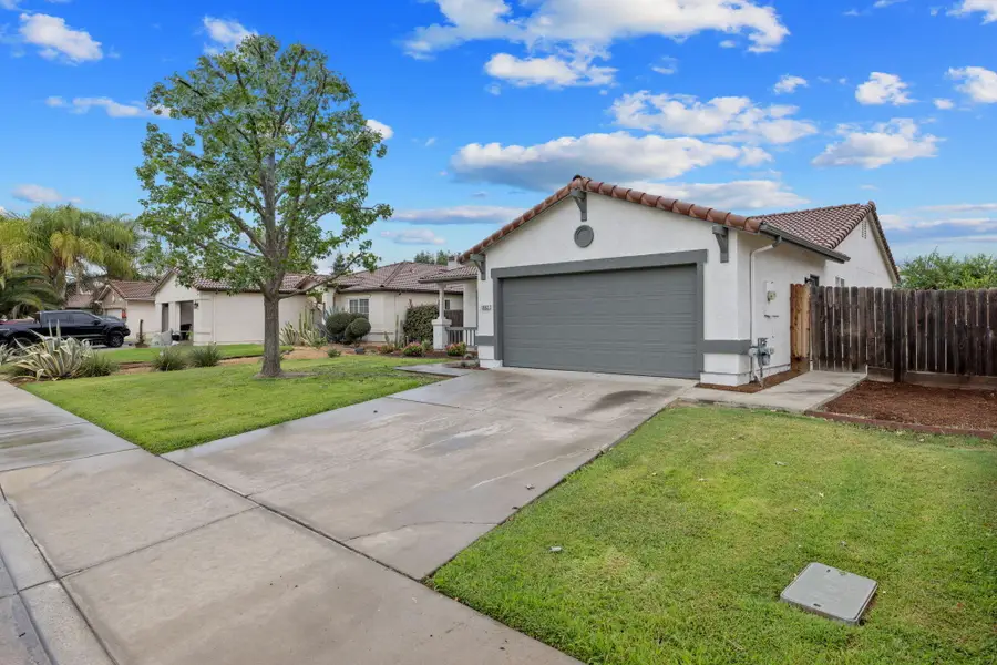 1882 Santa Maria Avenue, Porterville, CA 93257 - #2
