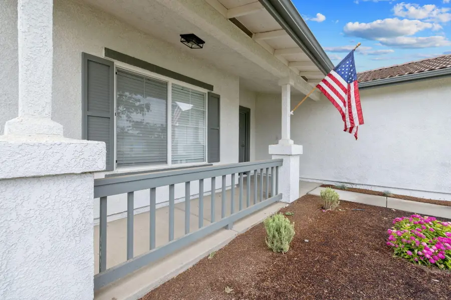 1882 Santa Maria Avenue, Porterville, CA 93257 - #3