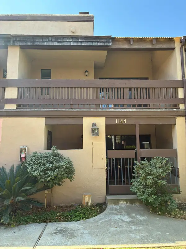 1144 N Gem Street, Tulare, CA 93274