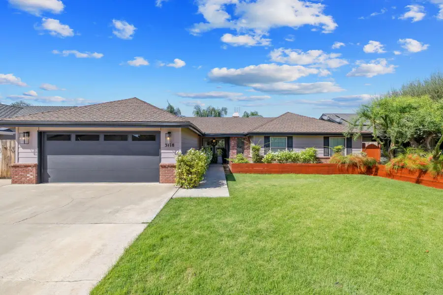 3118 W Dorothea Avenue, Visalia, CA 93277 - #2