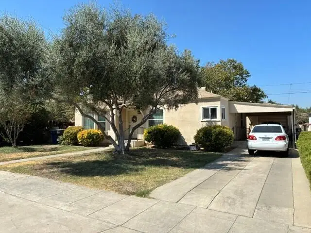 515 N Gem Street, Tulare, CA 93274 - #1