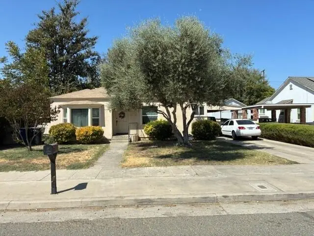 515 N Gem Street, Tulare, CA 93274 - #2