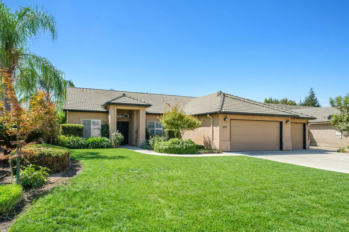 2717 W Wren Avenue, Visalia, CA 93291 - #1