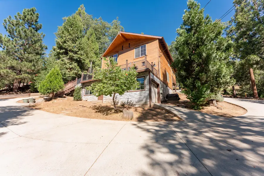 706 Loop Drive, Springville, CA 93265 - #3