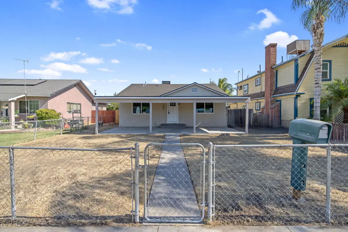 1208 Hall Avenue, Corcoran, CA 93212 - #1