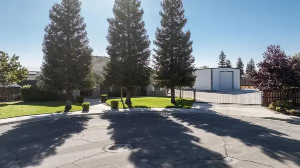 1322 Cottage Circle, Porterville, CA 93257