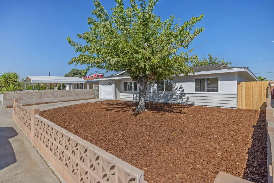 420 7th Street, McFarland, CA 93250 - #2