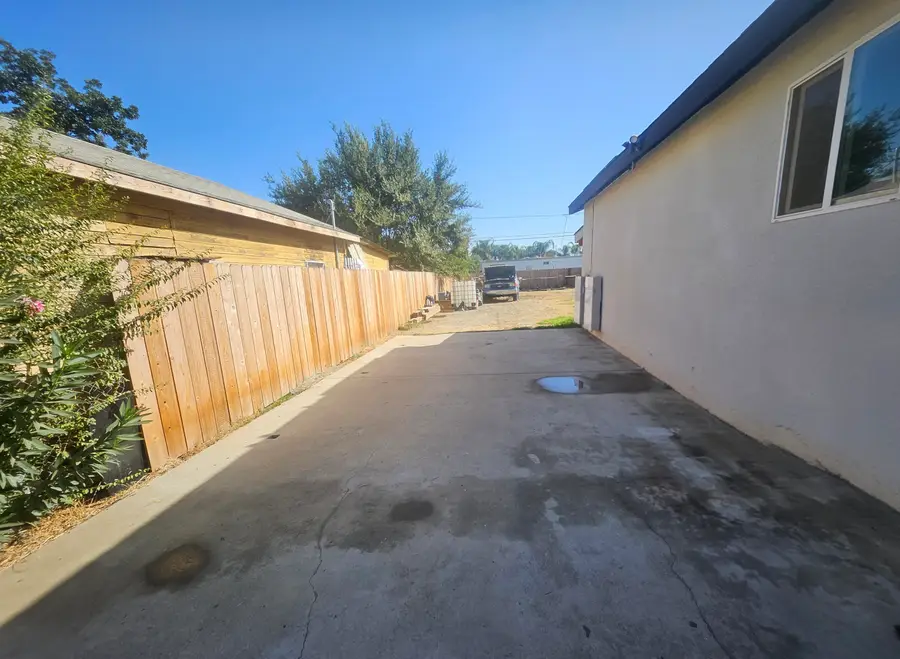 19699 Avenue 195, Strathmore, CA 93267 - #2