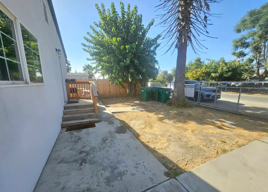 19699 Avenue 195, Strathmore, CA 93267 - #3