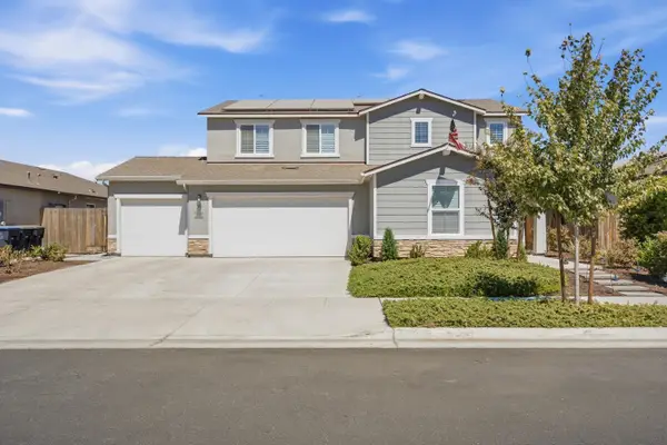 1040 W Reese Avenue, Visalia, CA 93277