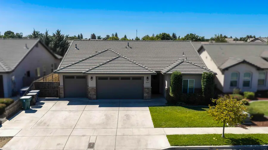 1979 Walnut, Tulare, CA 93274 - #2