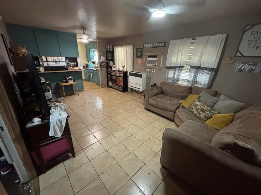 561 N 2nd Street, Porterville, CA 93257 - #3