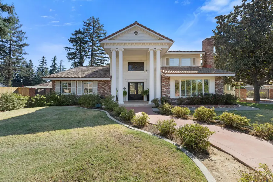 1624 N Sutton Court, Tulare, CA 93274 - #3