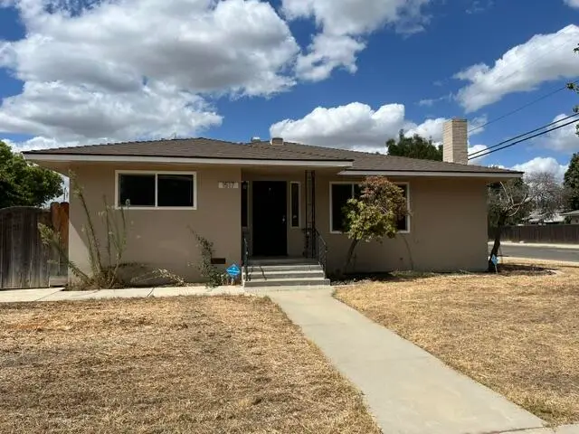 1517 S Klein Avenue, Reedley, CA 93654 - #1
