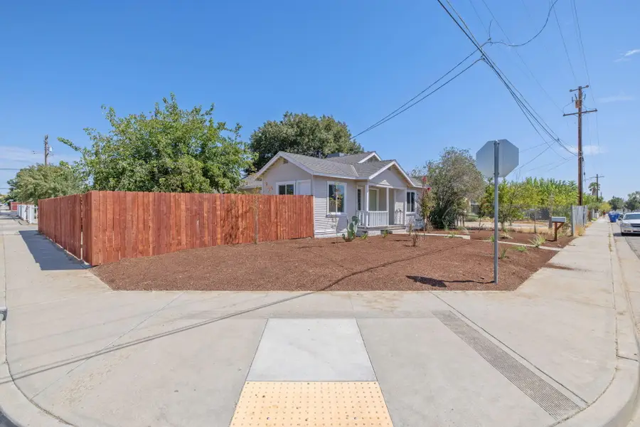 501 E Stanislaus Street, Avenal, CA 93204 - #2