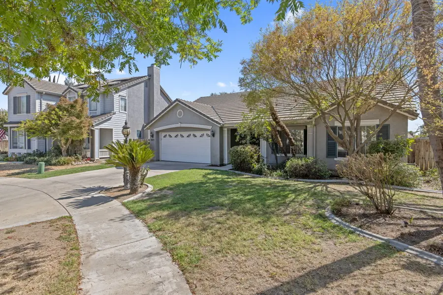 4849 W James Court, Visalia, CA 93277 - #3