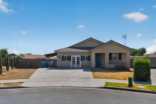 964 Maple Valley Way, Lindsay, CA 93247