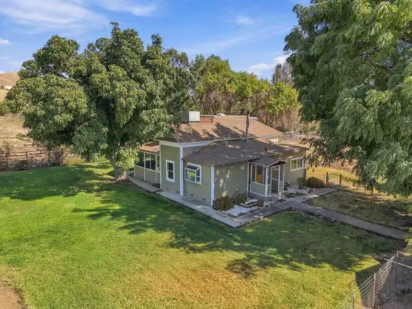 601 E Mulberry Avenue, Porterville, CA 93257