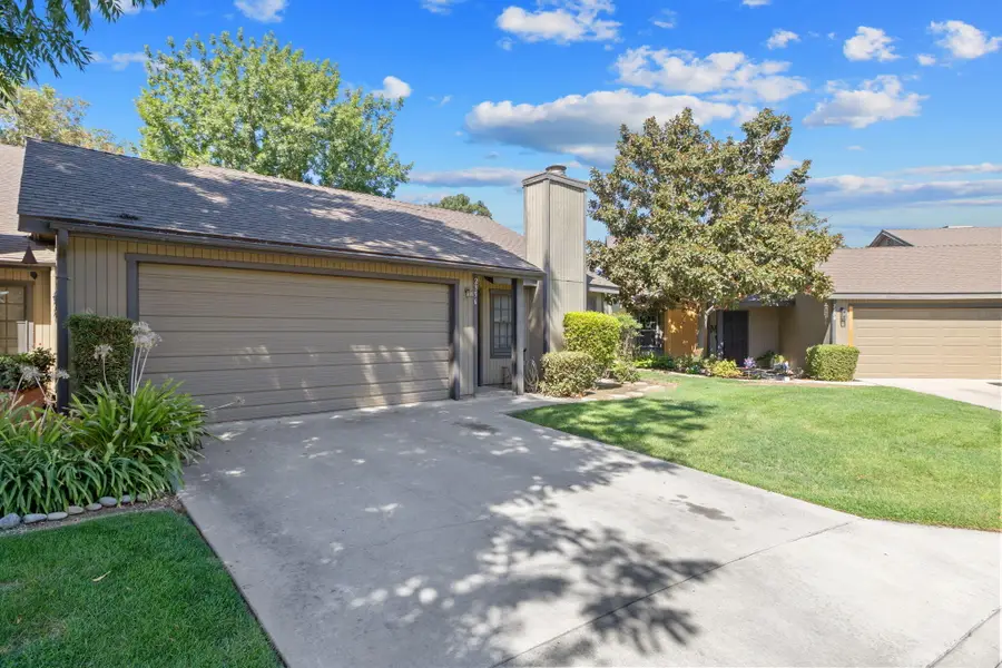 2356 E Tulare Avenue, Visalia, CA 93292 - #3