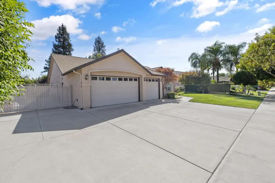 770 Sheffield Avenue, Exeter, CA 93221 - #3