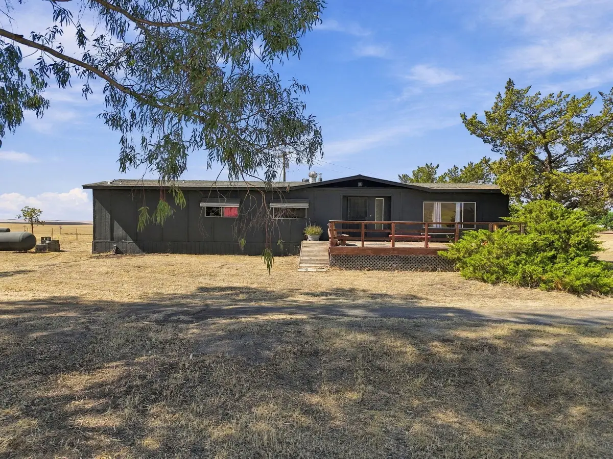 28122 Avenue 56, Ducor, CA 93218 - #1