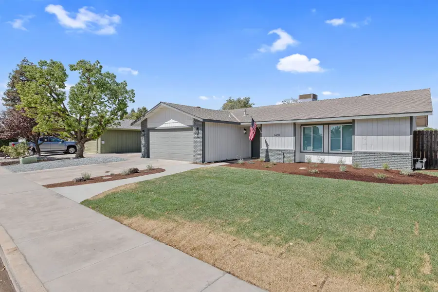 1409 Joyce Place, Exeter, CA 93221 - #2