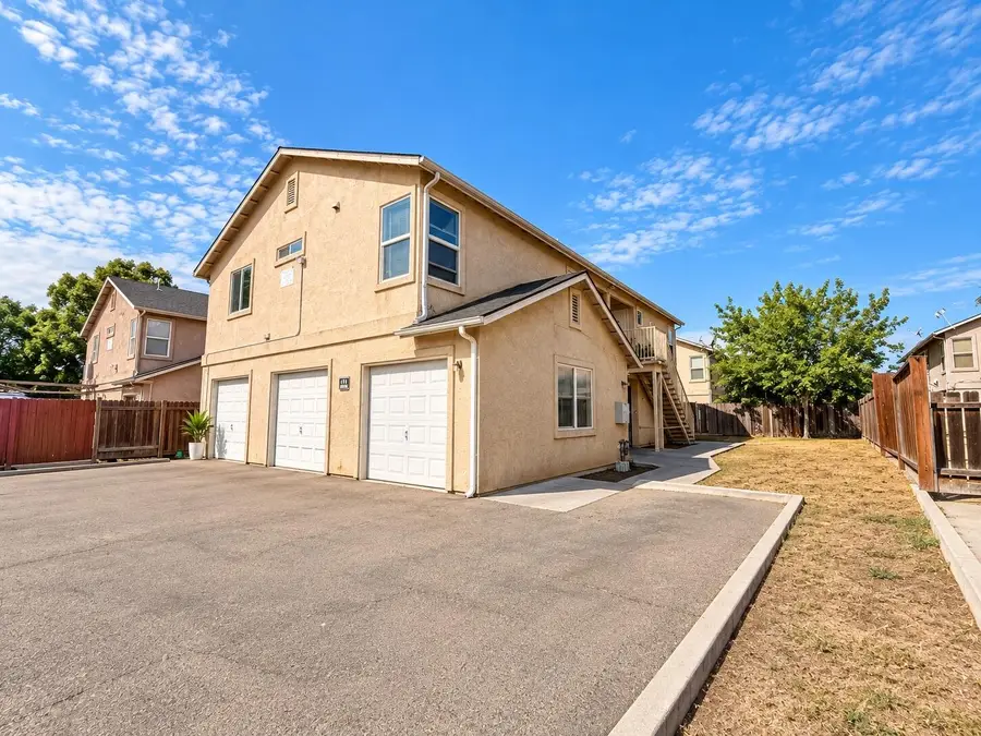 1361 N Archie Avenue #101, Fresno, CA 93703 - #2