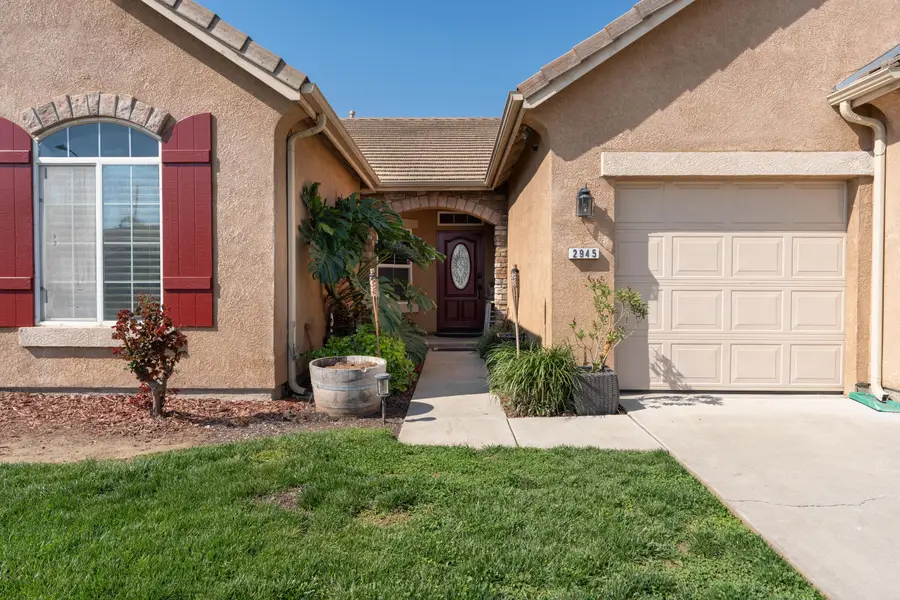 2945 S Arkle Street, Visalia, CA 93292 - #2