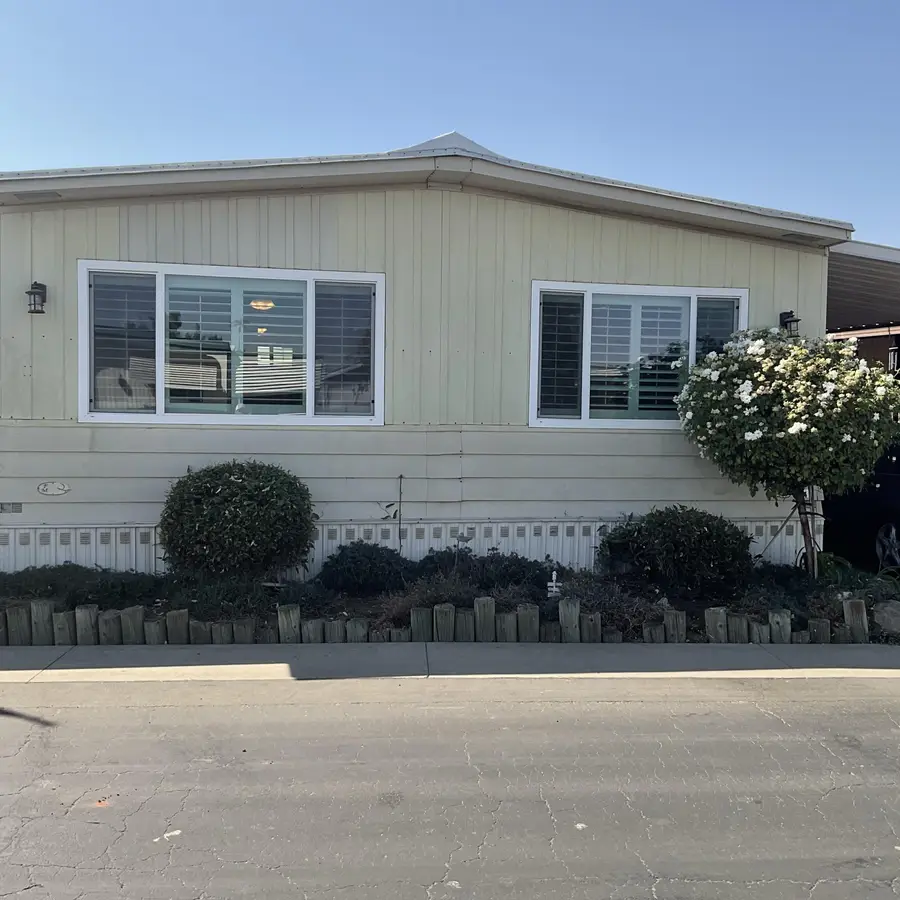 1255 W Grangeville Boulevard #13, Hanford, CA 93230 - #3