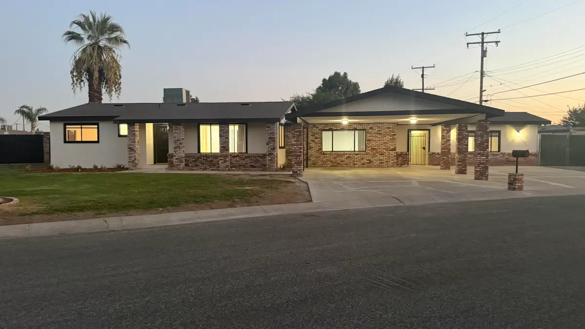 1294 Atkins Way, Porterville, CA 93257 - #1