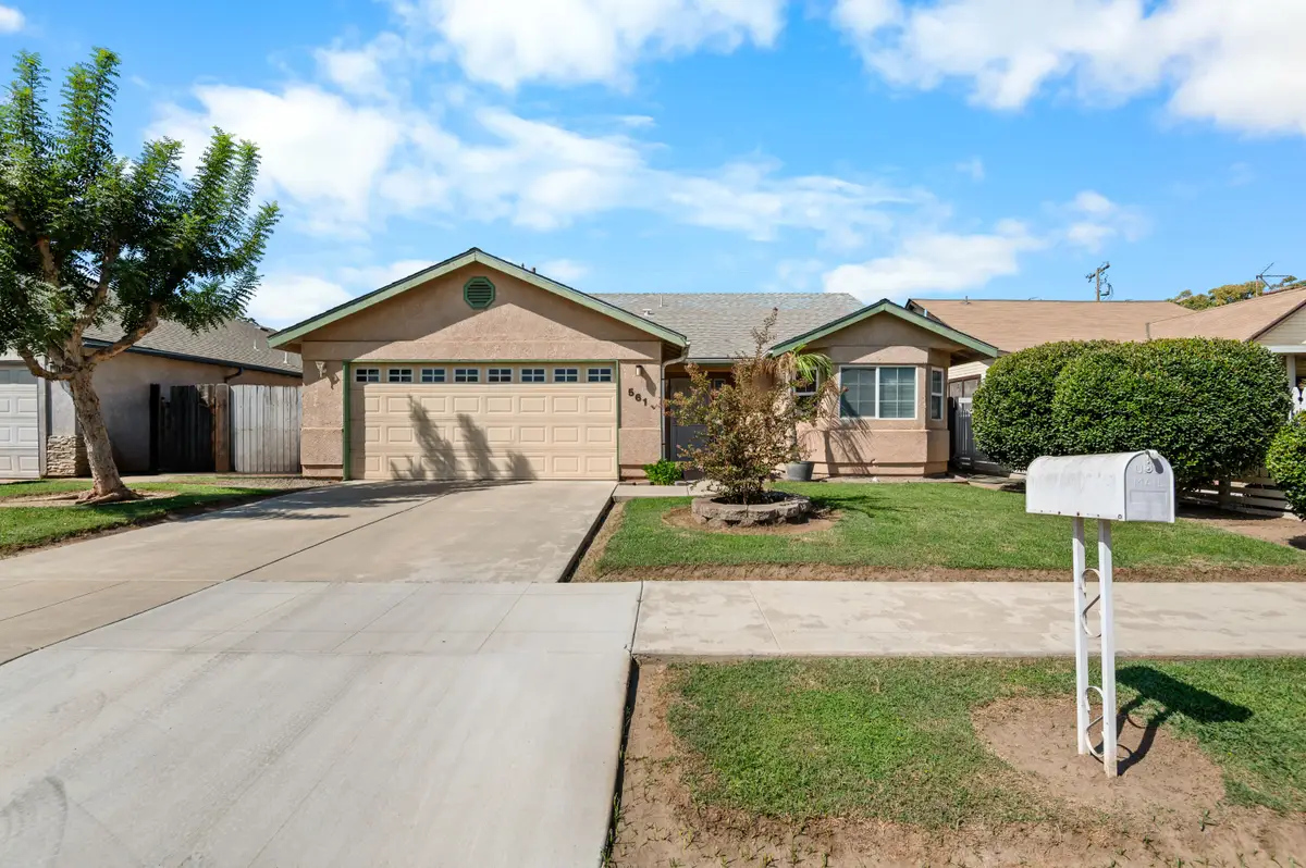 561 S Santa Clara Street, Tulare, CA 93274 - #1