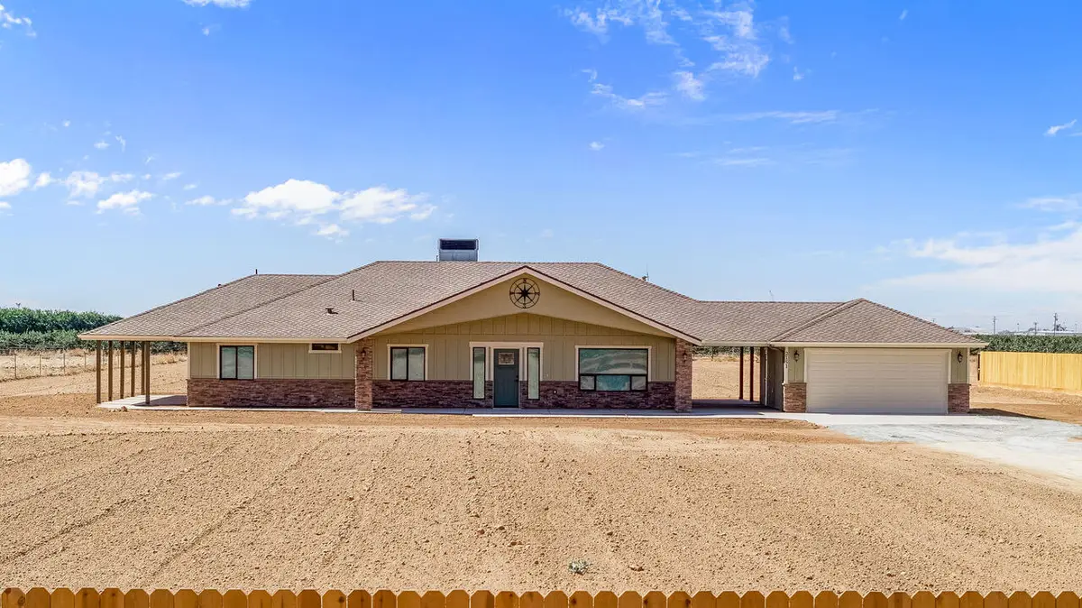 2151 S Prospect Street, Porterville, CA 93257 - #1