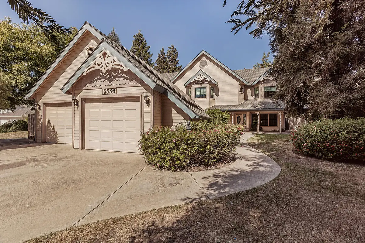 5536 W Prospect Drive, Visalia, CA 93291 - #1
