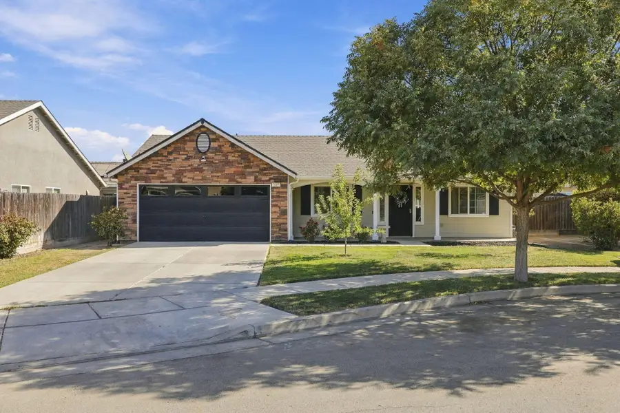 3068 S Foster Court, Tulare, CA 93274 - #3