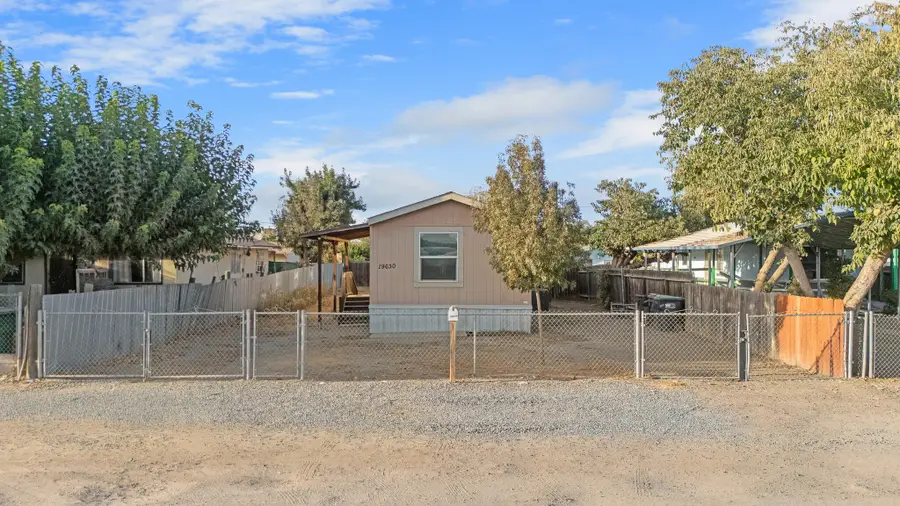 19630 Avenue 194, Strathmore, CA 93267 - #2