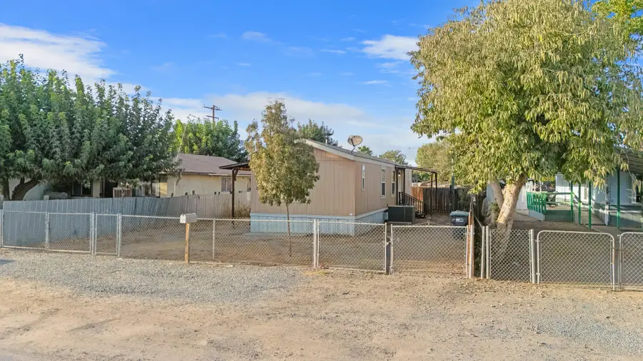 19630 Avenue 194, Strathmore, CA 93267 - #3