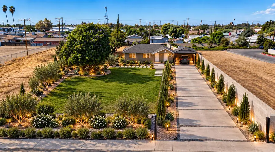 75 N Villa Street, Porterville, CA 93257 - #2