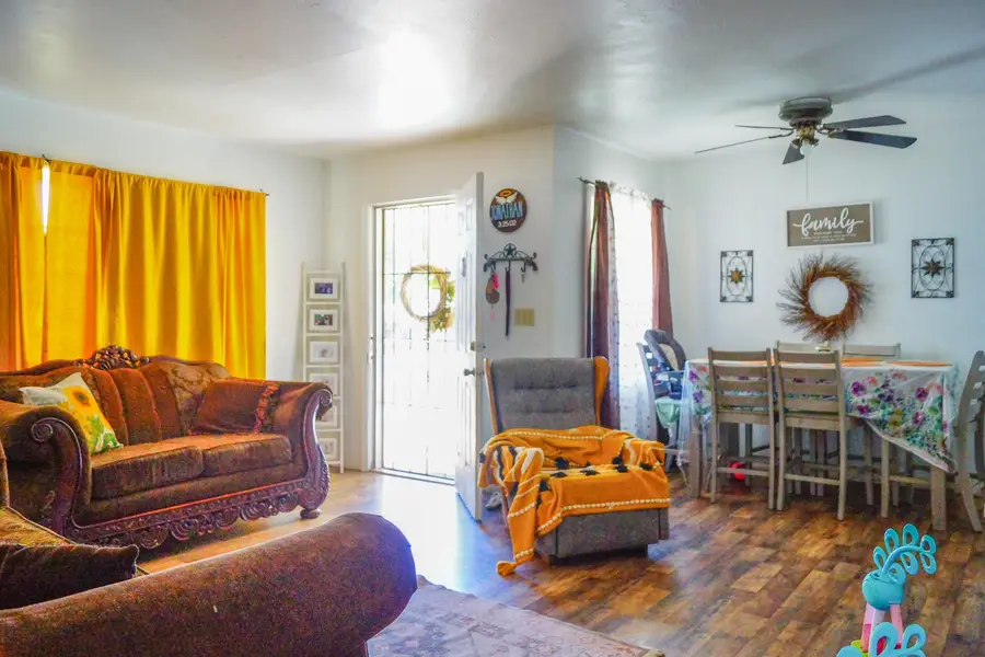 1328 N Leslie Street, Visalia, CA 93291 - #2