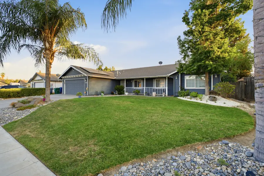 1458 Mary Court, Exeter, CA 93221 - #2