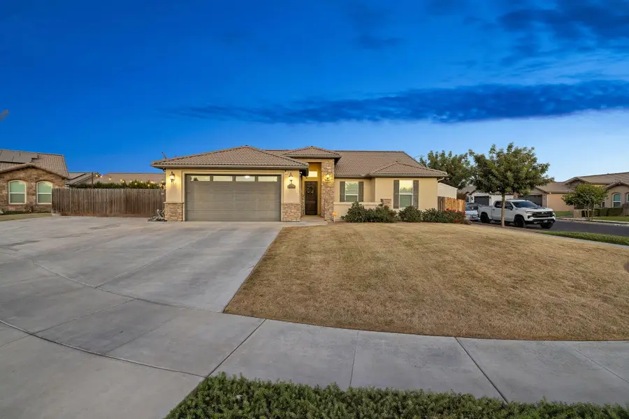 1498 Desperado Court, Tulare, CA 93274 - #2