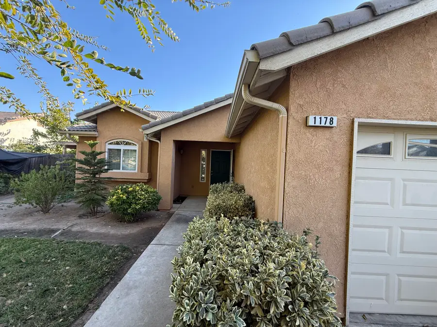 1178 Marks Ct Court, Dinuba, CA 93618 - #2
