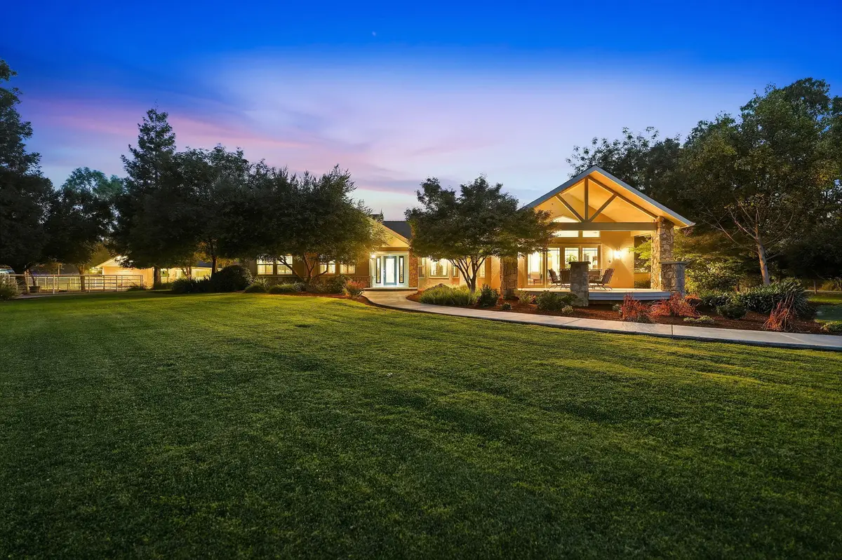 31255 Palm Drive, Exeter, CA 93221 - #1