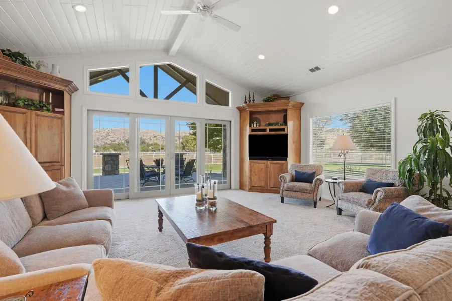 31255 Palm Drive, Exeter, CA 93221 - #2