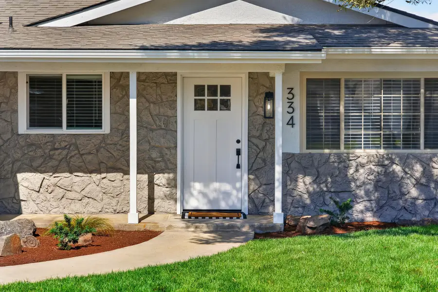 334 E Encore Drive, Hanford, CA 93230 - #2