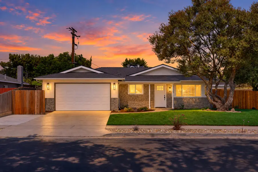 334 E Encore Drive, Hanford, CA 93230 - #3