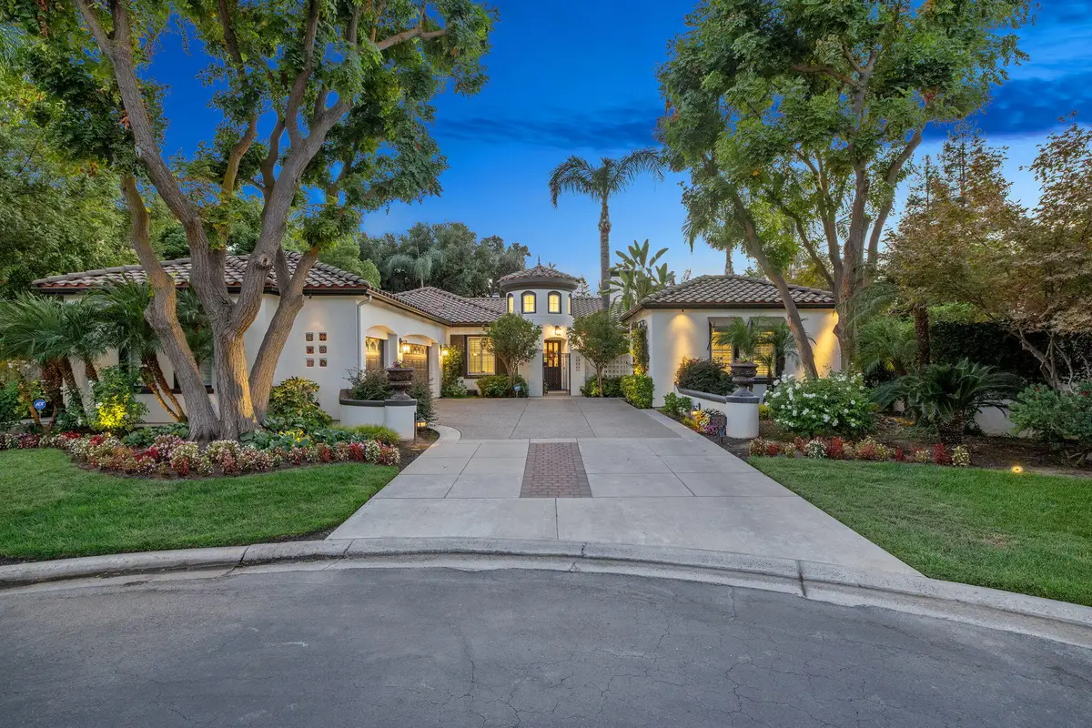 2305 N Teddy, Visalia, CA 93291 - #1