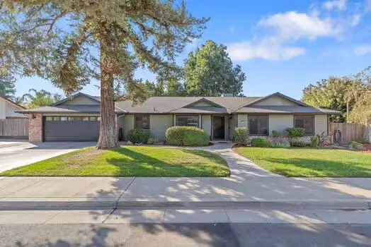 1987 W Orange Avenue, Porterville, CA 93257 - #3