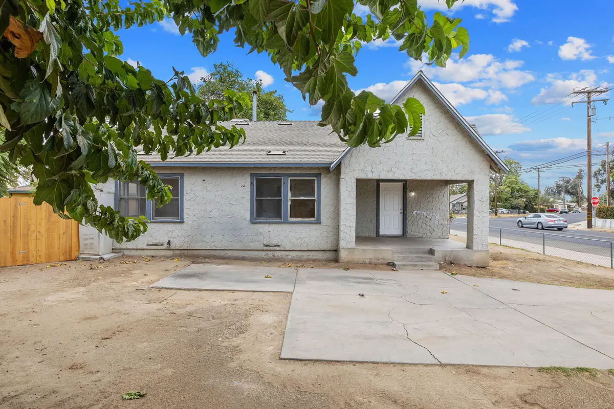 1100 N Court Street, Visalia, CA 93291 - #1