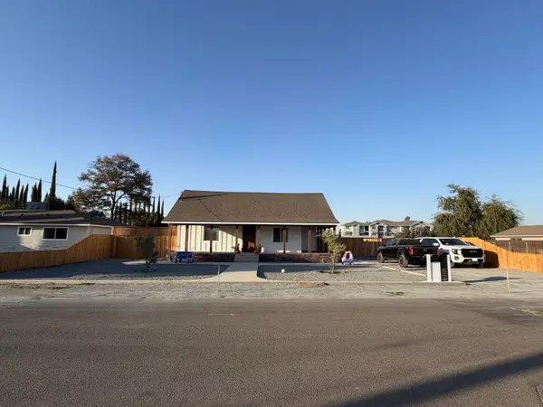 590 Oleander Avenue, Lemoore, CA 93245